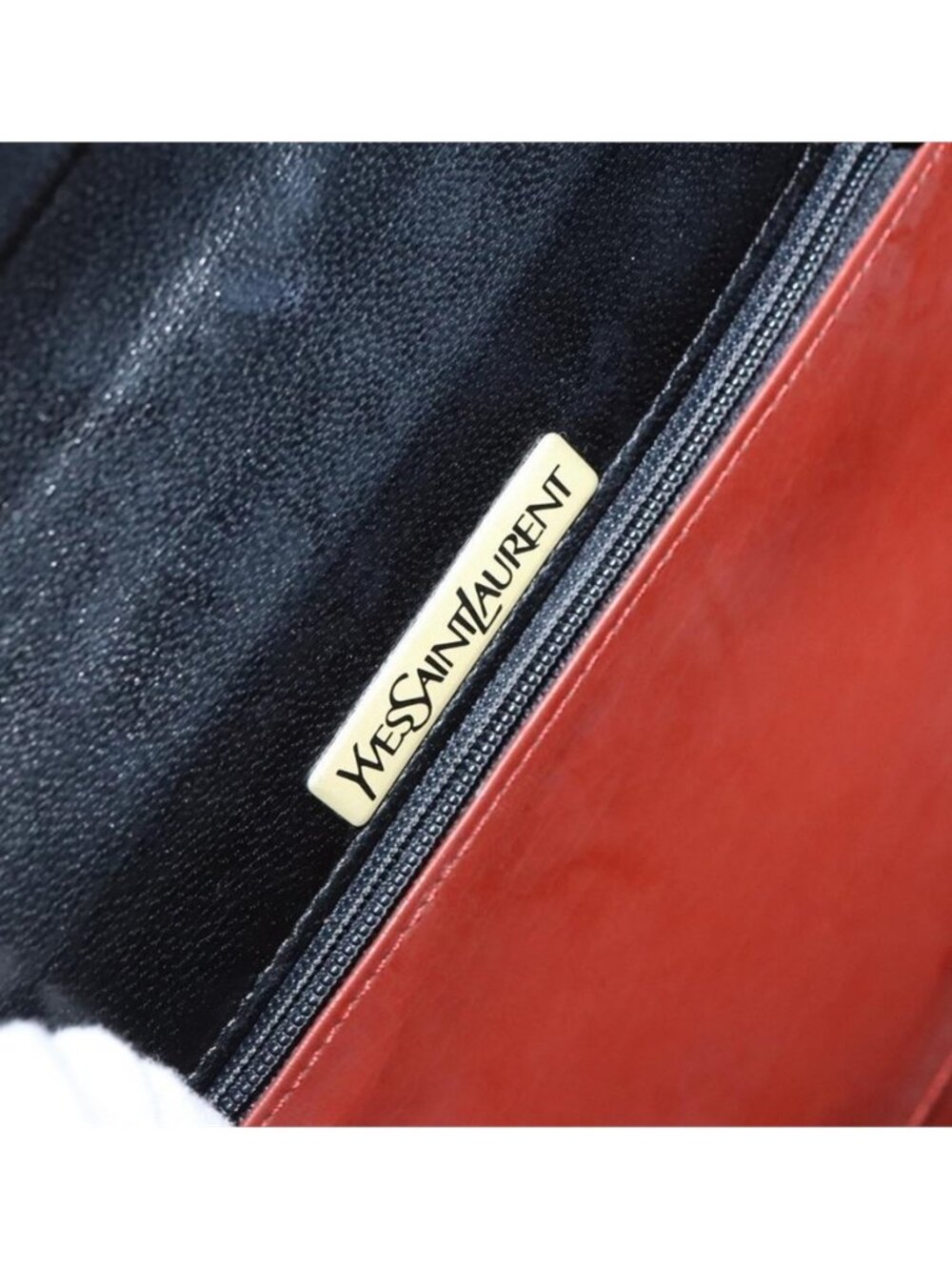 Authentic SAINT LAURENT Shoulder Bag Leather Embossed Black - Picture 5 of 16